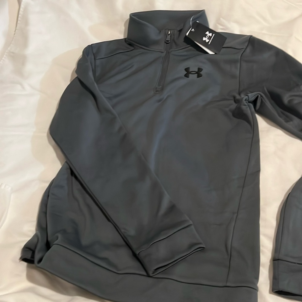 New with tags  gray under armor boys sweatshirt